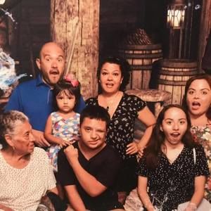 Meet your Posher, Edith